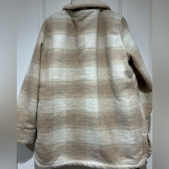 Joe Fresh Shacket - Picture 7 of 8